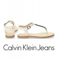 ПРОМО 🍊 CALVIN KLEIN № 40 🍊 Дамски светлобежови кожени сандали с декоративни камъни нови, снимка 3 - Сандали - 14402445