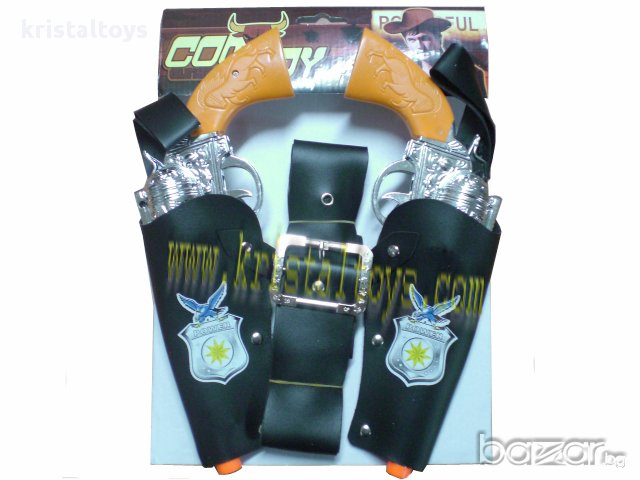 Комплект Пистолети с колан, снимка 1