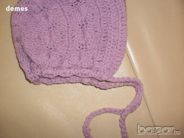 Плетена бебешка шапка в лилаво, нова , снимка 3 - Шапки, шалове и ръкавици - 8672901