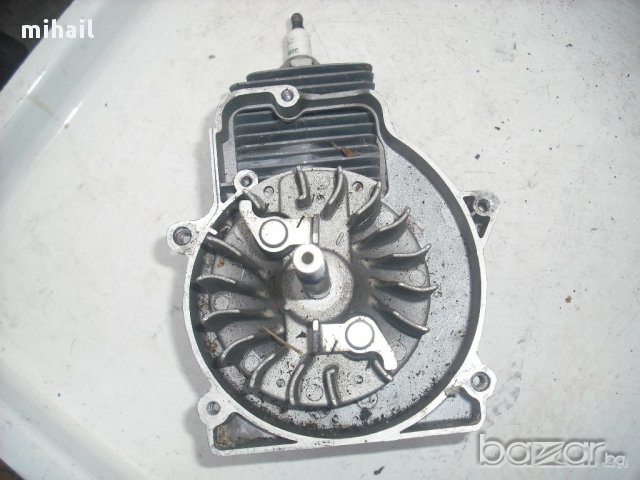  Двигател за бензинова  Косачка  Тример , снимка 4 - Други инструменти - 13954905