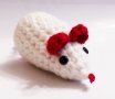 Ръчно плетена мишка, амигуруми, снимка 1 - Плюшени играчки - 16543974
