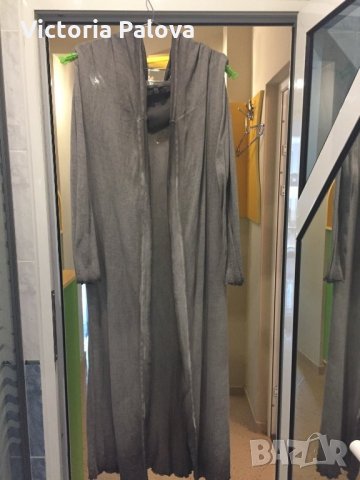 Много ефектна дреха-жилетка-наметало