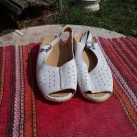 Стари медицински сандали,чехли,обувки, снимка 1 - Антикварни и старинни предмети - 24998100