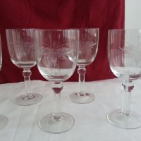  Ретро кристални чаши гравирани , снимка 1 - Антикварни и старинни предмети - 19592028