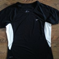 Nike - страхотна дамска тениска, снимка 6 - Тениски - 14529511