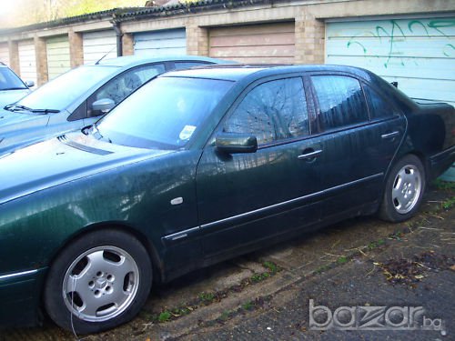 Части за Mercedes-Benz E 300, 177кс, ауто, 98г, снимка 1