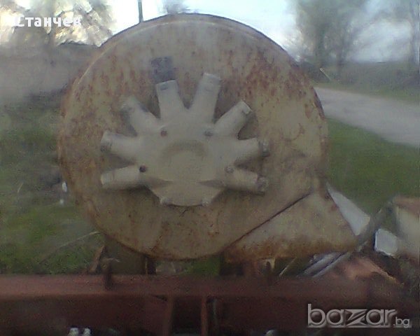 Части за редова ямболска сеялка и СЗУ цяла и на части, снимка 2 - Селскостопанска техника - 12887961