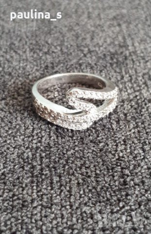 Масивен сребърен пръстен проба 925 с циркони , снимка 1 - Пръстени - 26186553
