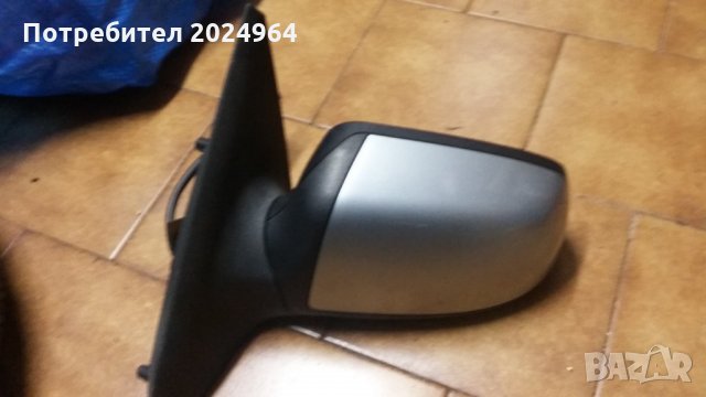 Oгледало ford, снимка 2 - Части - 25238850