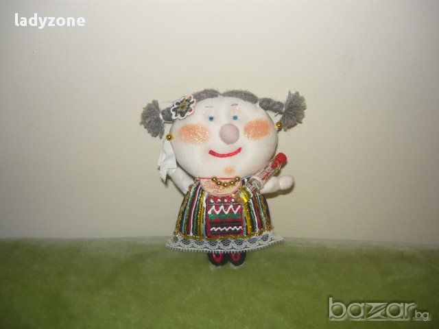 кукла с народна носия - нова, снимка 1 - Декорация за дома - 14518195