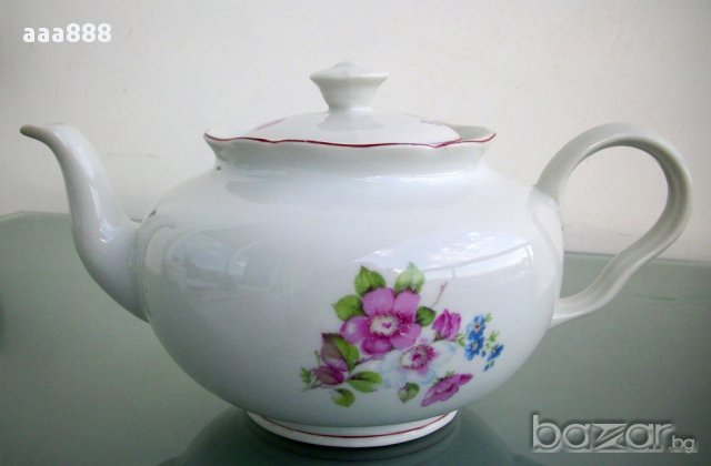 Чайник български порцелан Изида Елин Пелин, снимка 1 - Сервизи - 13380139