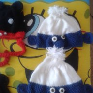 детски ръчно-плетени зимни шапки-3-4г., снимка 7 - Стоки за близнаци - 8685949