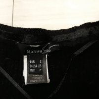 Оригинална еластична дамска черна жилетка марка Mango , снимка 3 - Жилетки - 23625200