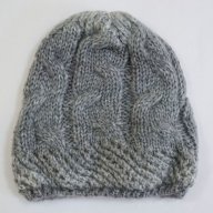 Дамска плетена сива шапка марка Bonnet, снимка 3 - Шапки - 17556113