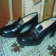 Обувки дамски есенопролетни от естествена кожа в отлично състояние № 39, 25 лв., снимка 2 - Дамски ежедневни обувки - 12747028