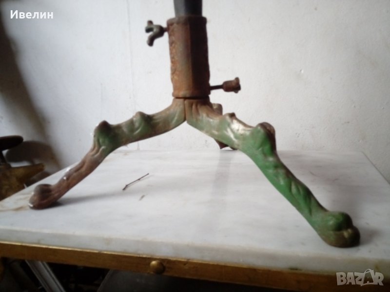 стара поставка за елха от метал, снимка 1