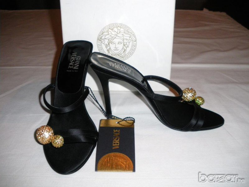 Versace оригинални дамски обувки с кристали Swarovski номер 37,5, снимка 1