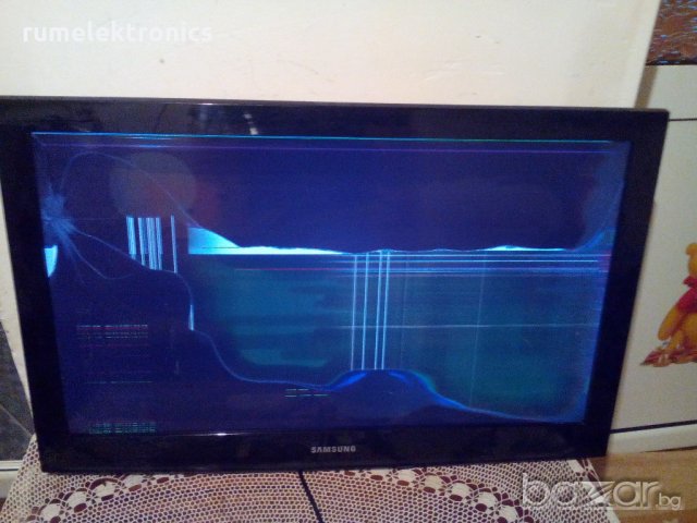 SAMSUNG LE32D400E1W на части