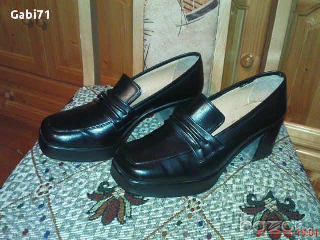 Обувки дамски есенопролетни от естествена кожа в отлично състояние № 39, 25 лв., снимка 2 - Дамски ежедневни обувки - 12747028