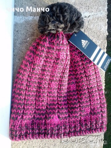 НОВА! ADIDAS вълнена шапка с помпон, снимка 2 - Шапки - 11653037