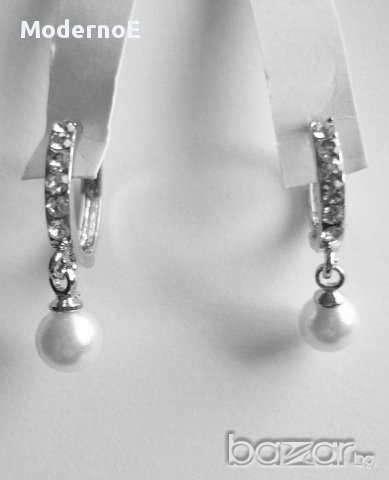 Красиви обеци с кристали и синтетична перла