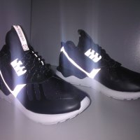 Adidas оригинални обувки, снимка 1 - Маратонки - 24930112