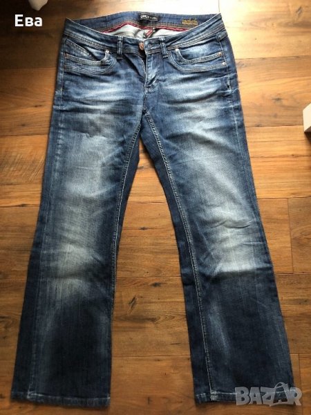 Дамски дънки Only, широки при подгъва. Размер W 31, L 30., снимка 1