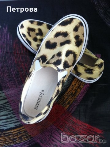 Кецове без връзки, снимка 3 - Кецове - 21404339