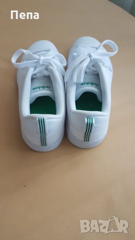 Маратонки adidas, снимка 3 - Детски маратонки - 25592549