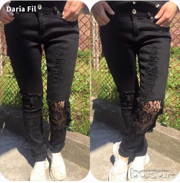 СТРАХОТЕН панталон с кръпки и дантела, снимка 1