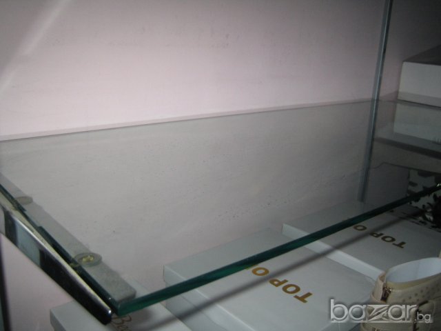стъкла за рафтове,витрини-8мм., снимка 1 - Стелажи и щандове - 7382565