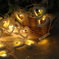 Листа от рози за Свети Валентин. LED светещи сърца, снимка 8 - Сватбени аксесоари - 19917927