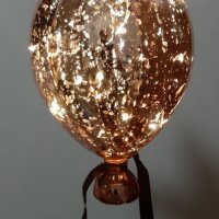Стъклен балон с вградено ЛЕД осветление, снимка 1 - Декорация за дома - 26030984