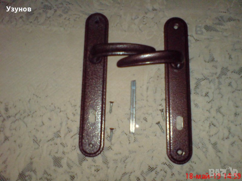 Брава за врата, снимка 1