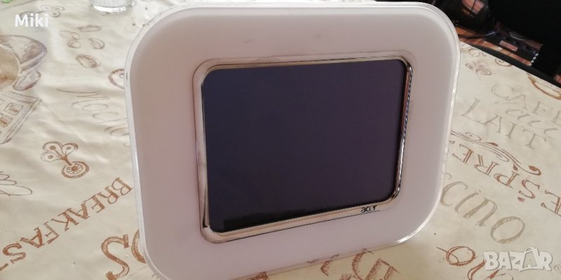 Acer digital photo frame af318, снимка 1