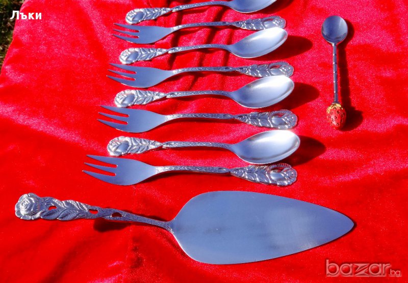 Посребрена лопатка за торта и вилица,рози,барок. , снимка 1