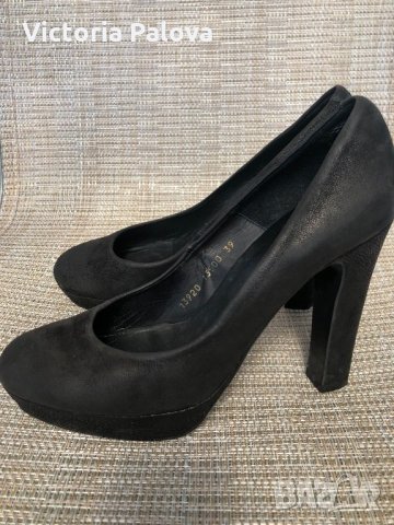 Красиви удобни черни обувки BILLI BI, снимка 4 - Дамски обувки на ток - 26188592