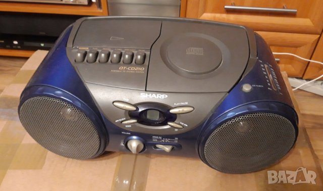 радио касетофон  SHARP QT-CD210  BOOMBOX, снимка 1 - Радиокасетофони, транзистори - 25775938