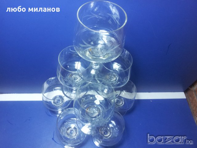 9 бр гравирани конячени чаши със столче , снимка 5 - Домашни продукти - 19391480