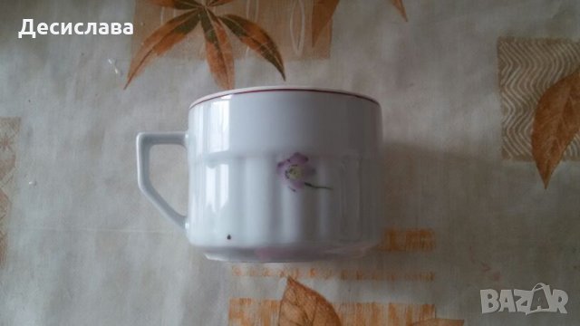 Порцеланова ретро чаша от преди 80 години , снимка 1