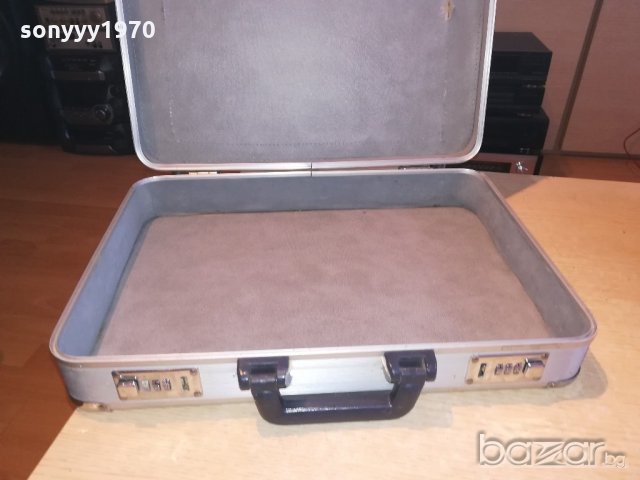 немски алуминиев куфар с код-45х32х10см-внос швеицария, снимка 6 - Куфари - 20629625