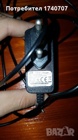 зарядно travel charger model stc а220 50уб-а , снимка 1 - Оригинални зарядни - 24414221