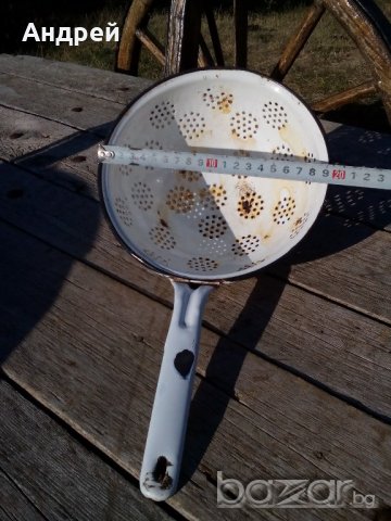 Емайлиран гевгир, снимка 4 - Антикварни и старинни предмети - 19301424