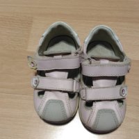 Детски кожени обувки, снимка 1 - Детски обувки - 24397308