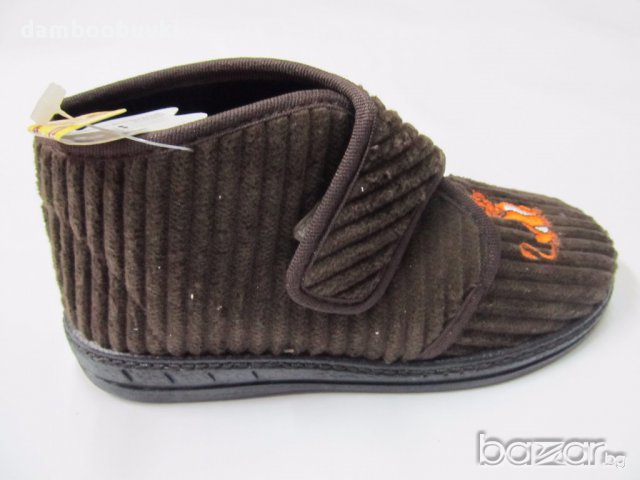 Български пантофи кафяво кадифе, снимка 2 - Бебешки обувки - 17677135