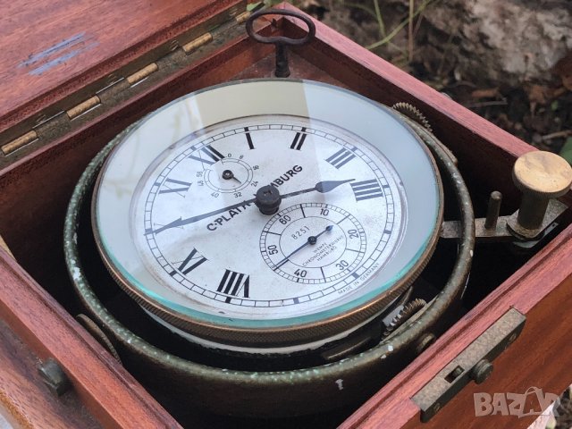 Корабен морски часовник хронометър Carl Plath-Hamburg , снимка 1 - Антикварни и старинни предмети - 10424652