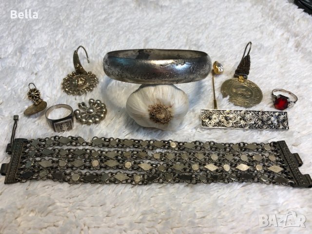 Царски накити-лот, снимка 4 - Антикварни и старинни предмети - 25711362