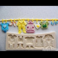  силиконов молд форма бебе бебешки дрехи за украса торта сладки с фондан, снимка 1 - Форми - 12712699