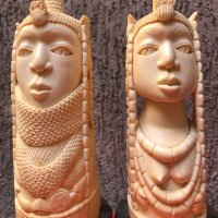 Слонова кост Цар и царица, снимка 1 - Антикварни и старинни предмети - 22889547