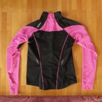 Gore running wear womens windstopper soft shell jacket, снимка 3 - Спортни екипи - 24371977